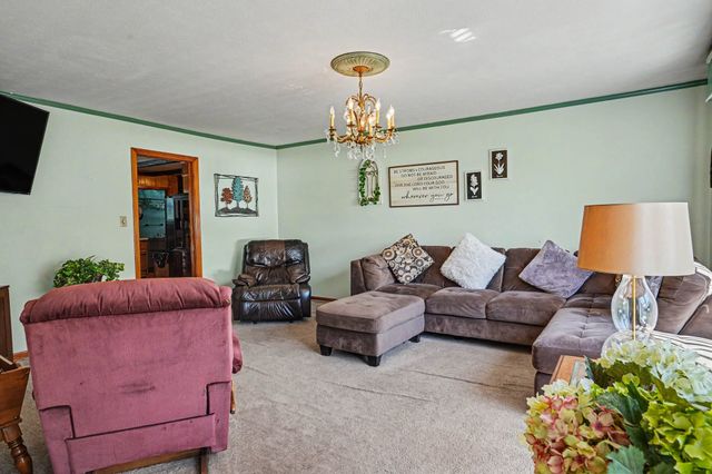 120 Slater Street, White Bluff, TN 37187
