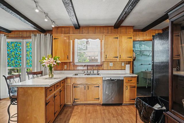 120 Slater Street, White Bluff, TN 37187