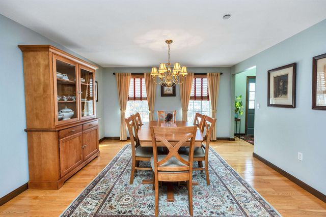 9 Quarry Road, Hooksett, NH 03106