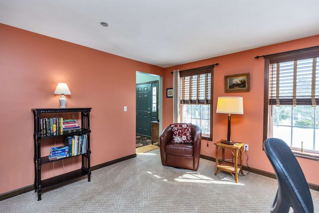 9 Quarry Road, Hooksett, NH 03106