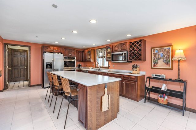 9 Quarry Road, Hooksett, NH 03106