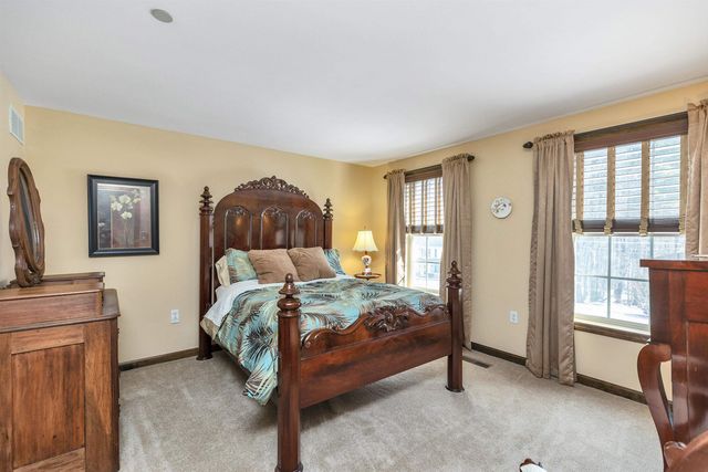 9 Quarry Road, Hooksett, NH 03106