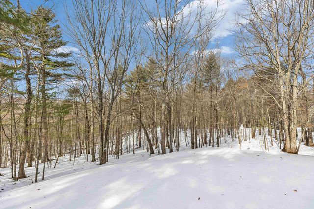 9 Quarry Road, Hooksett, NH 03106