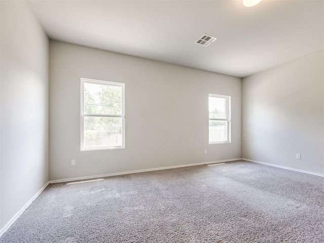 10012 Wimbledon Court, Nichols Hills, OK 73120
