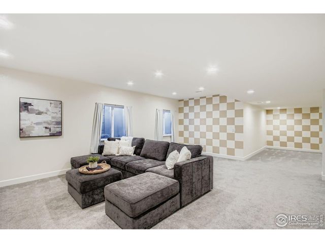 9393 Anvil St, Arvada, CO 80007