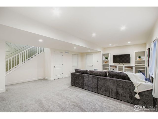 9393 Anvil St, Arvada, CO 80007