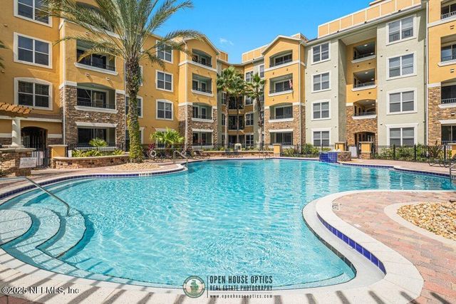 8539 GATE Parkway W 9325, Jacksonville, FL 32216