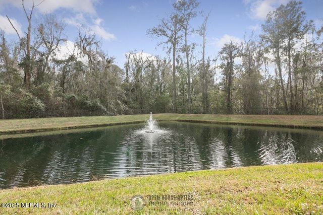 8539 GATE Parkway W 9325, Jacksonville, FL 32216