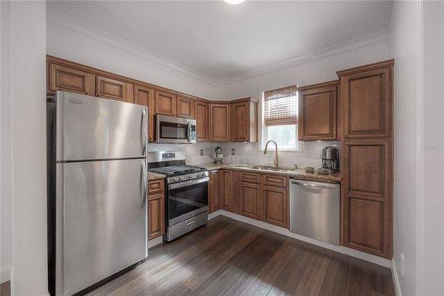 502 E AMELIA AVENUE, Tampa, FL 33602