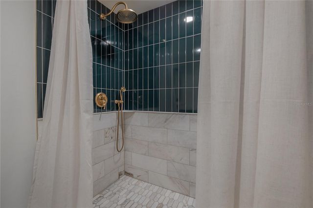 502 E AMELIA AVENUE, Tampa, FL 33602