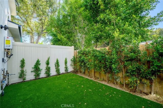 11626 Weddington Street, North Hollywood, CA 91601