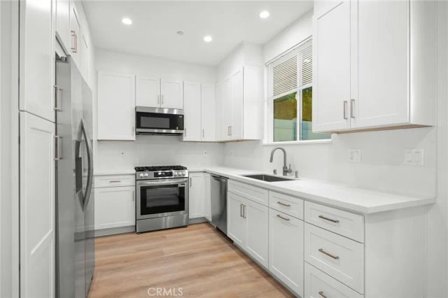 11626 Weddington Street, North Hollywood, CA 91601