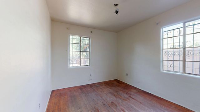 1105 Lead Avenue SW, Albuquerque, NM 87102