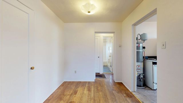 1105 Lead Avenue SW, Albuquerque, NM 87102