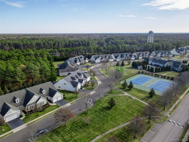 39 Kimberly Drive 39, Westhampton, NY 11977