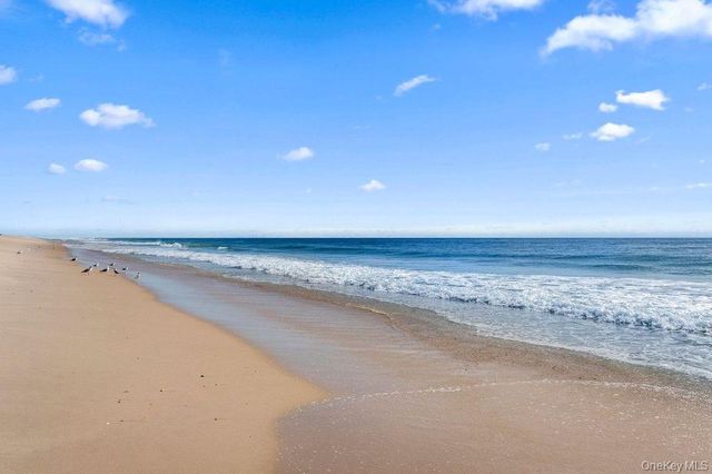 39 Kimberly Drive 39, Westhampton, NY 11977