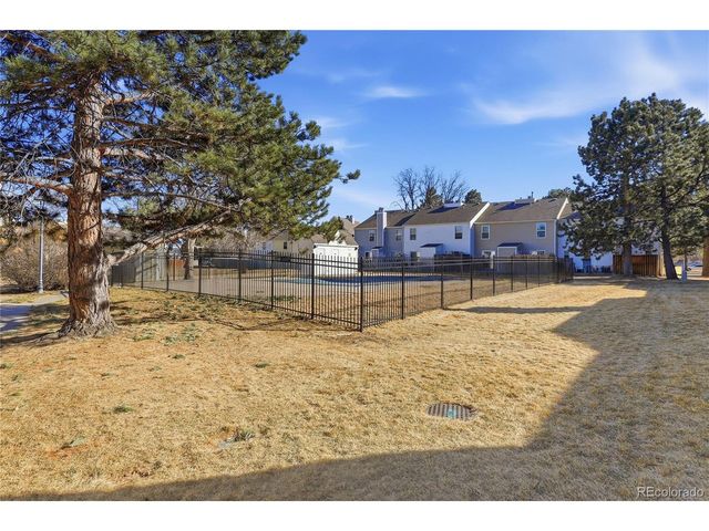 8879 W Floyd Ave, Lakewood, CO 80227