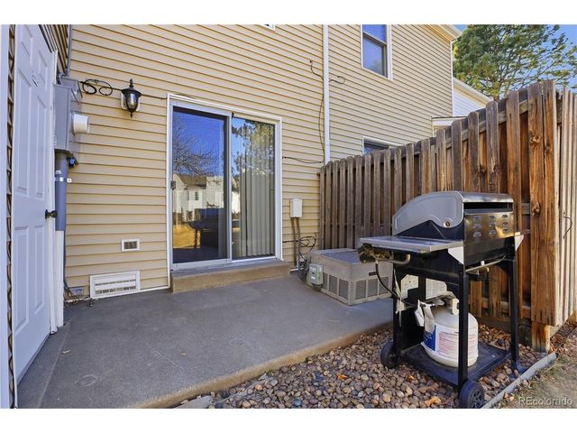 8879 W Floyd Ave, Lakewood, CO 80227