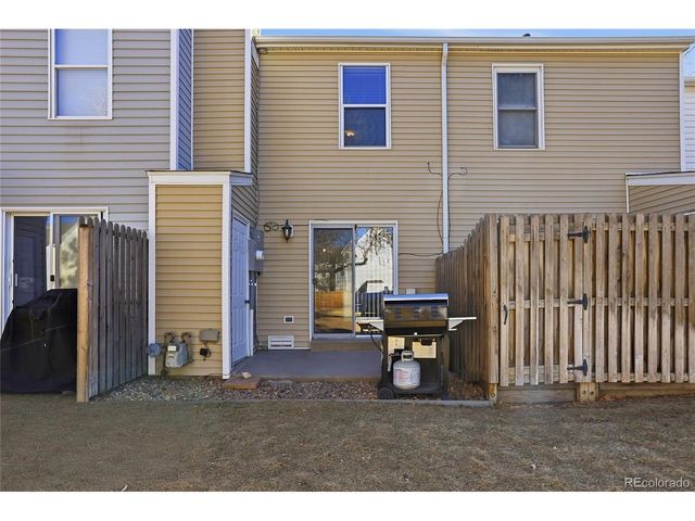 8879 W Floyd Ave, Lakewood, CO 80227