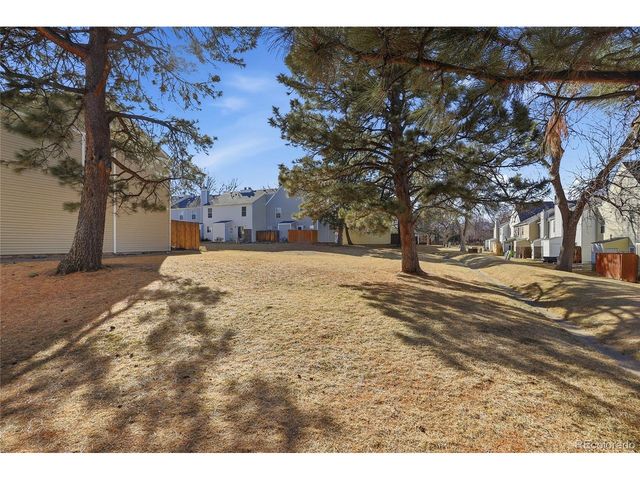 8879 W Floyd Ave, Lakewood, CO 80227