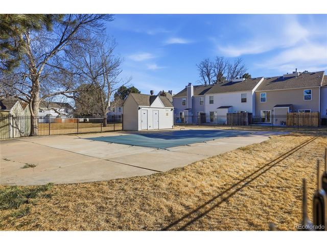 8879 W Floyd Ave, Lakewood, CO 80227