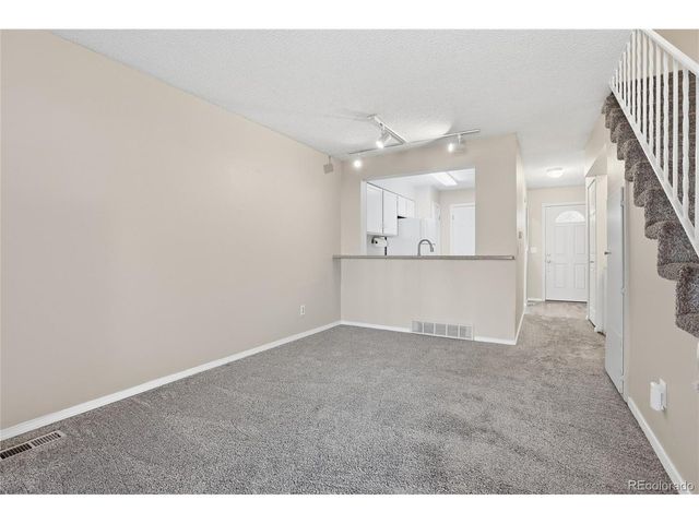 8879 W Floyd Ave, Lakewood, CO 80227