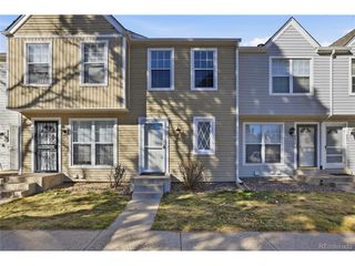 8879 W Floyd Ave, Lakewood, CO 80227