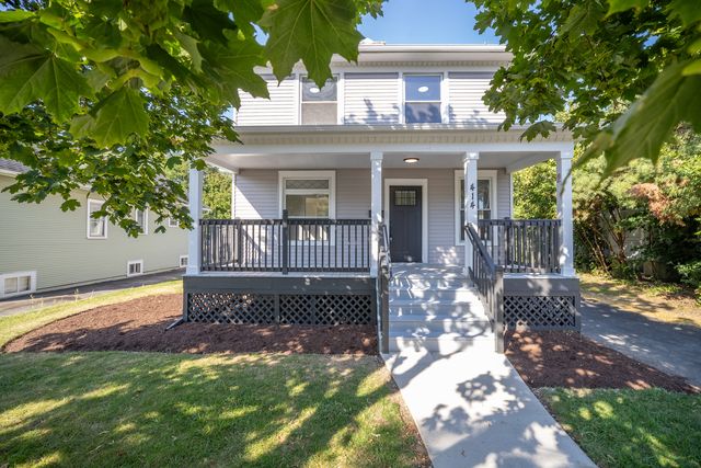 414 Billings Street, Elgin, IL 60123