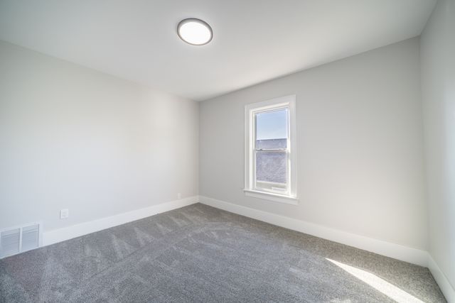 414 Billings Street, Elgin, IL 60123