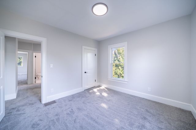 414 Billings Street, Elgin, IL 60123