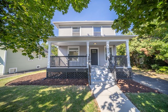 414 Billings Street, Elgin, IL 60123