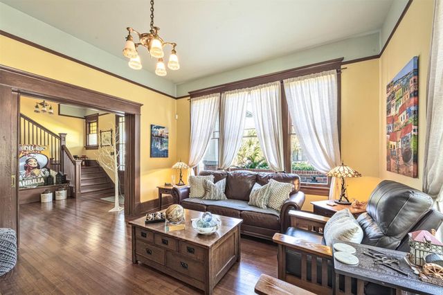 3315 Avenue O, Galveston, TX 77550