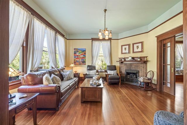 3315 Avenue O, Galveston, TX 77550