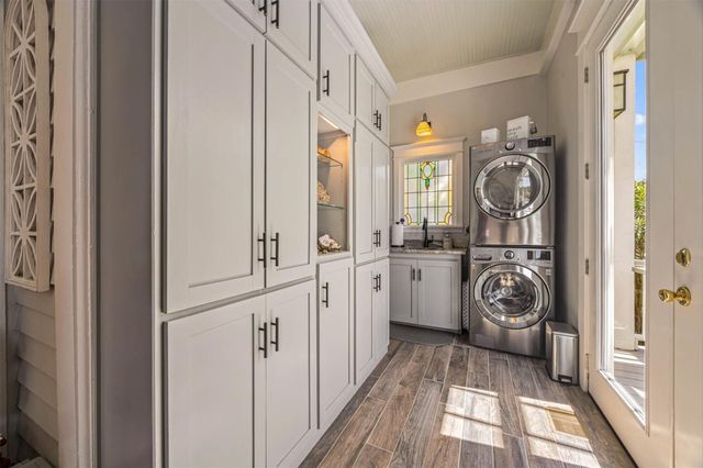 3315 Avenue O, Galveston, TX 77550