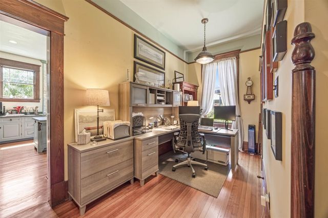 3315 Avenue O, Galveston, TX 77550