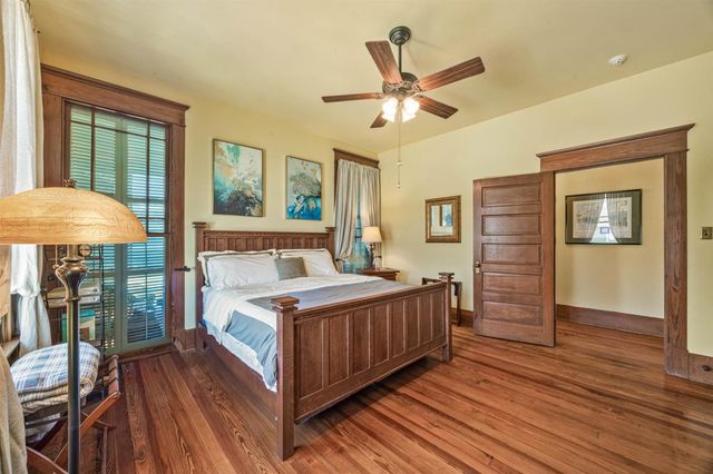 3315 Avenue O, Galveston, TX 77550