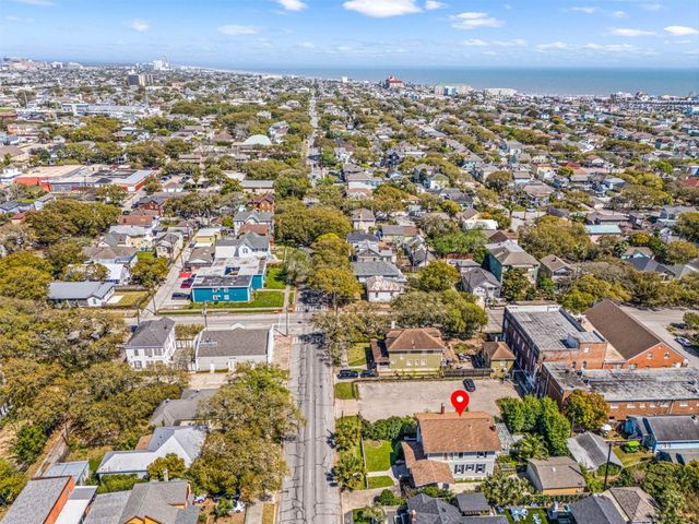3315 Avenue O, Galveston, TX 77550