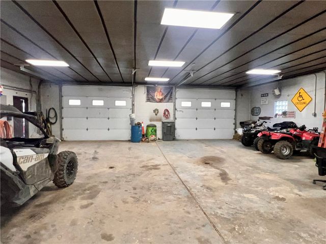 460 Davidson Rd, Plum Boro, PA 15239