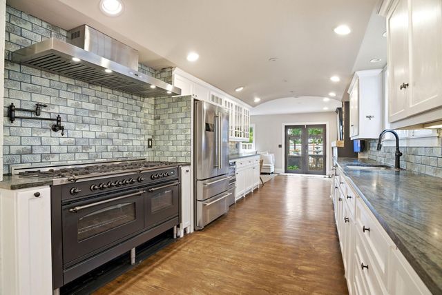 4530 Bruce Avenue, Edina, MN 55424