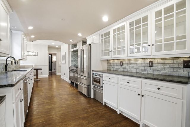 4530 Bruce Avenue, Edina, MN 55424