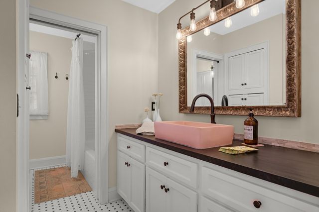 4530 Bruce Avenue, Edina, MN 55424