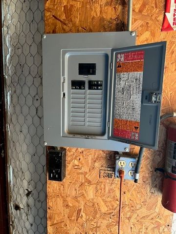 1410 Washington Street, Commerce, TX 75428