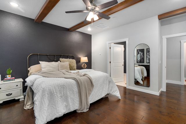 932 E Downshire Drive, Nixa, MO 65714