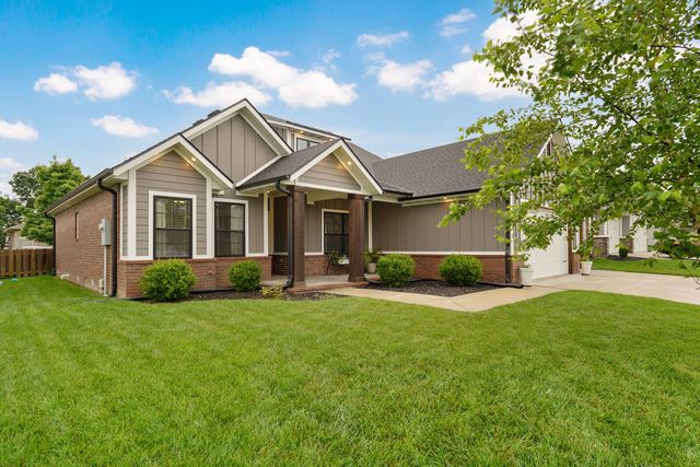 932 E Downshire Drive, Nixa, MO 65714