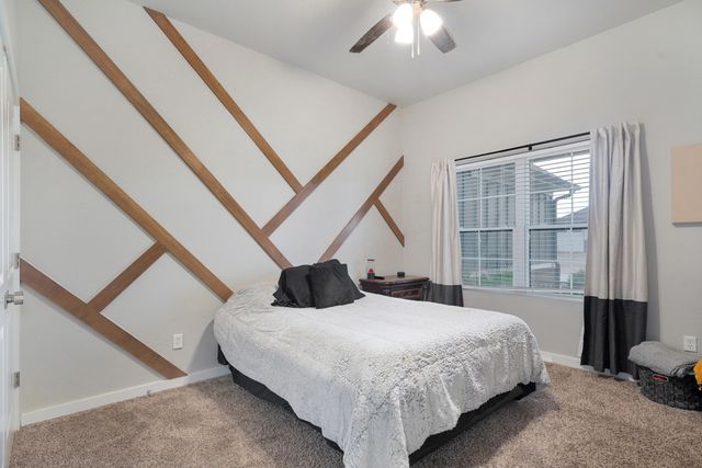 932 E Downshire Drive, Nixa, MO 65714