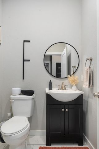 932 E Downshire Drive, Nixa, MO 65714