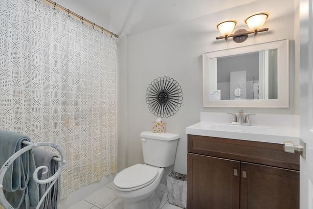 932 E Downshire Drive, Nixa, MO 65714