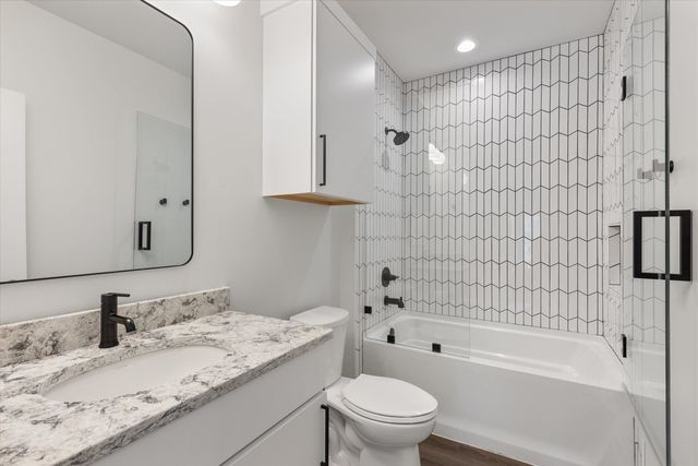 2428 S 182 Circle, Omaha, NE 68130