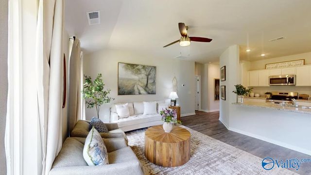 119 Coral Bells Road, Toney, AL 35773