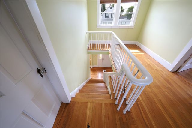 43 Admiral Kalbfus Road, Newport, RI 02840